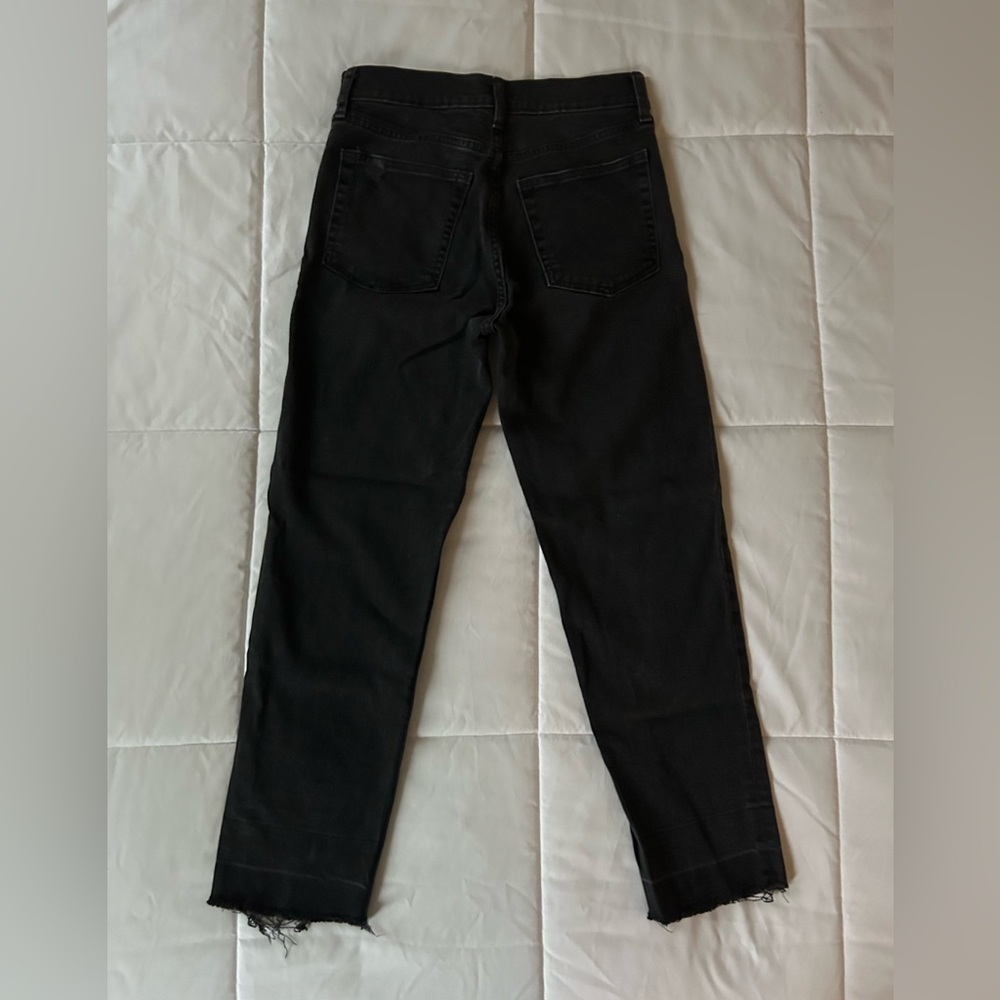 GAP 4R High Rise Cheeky Straight Jeans in Black with Hidden Button Fly - Picture 5 of 16